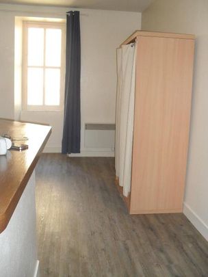 Location Appartement 1 pièce 25m² POITIERS 86000 - Photo 1