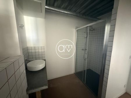 Location Appartement 2 pièces 37m² LA CRAU 83260 - Photo 4