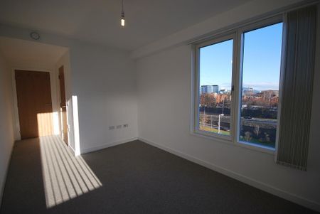 2 bedroom apartment to rent - Photo 3