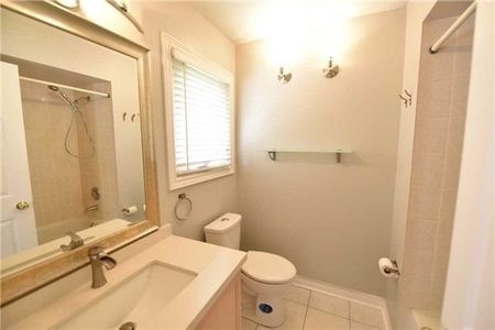 For Lease - 55 Ballymore Drive, Aurora, Ontario - Photo 2