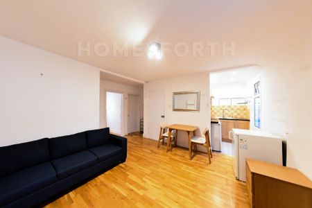 2 Bedroom Flat - Photo 3
