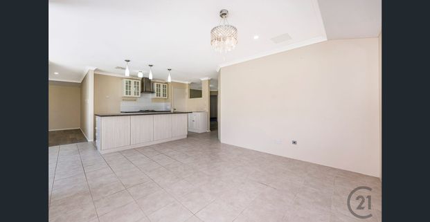 Spacious and Low Maintenance Family Home - Photo 1
