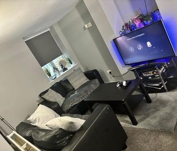 2 bedroom house to rent - Photo 1