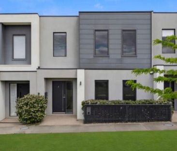 Clyde North - Photo 6