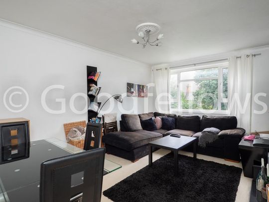 2 bedroom maisonette to rent - Photo 1