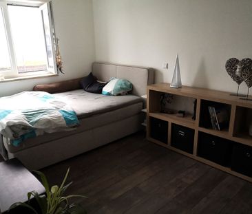 Exklusive Charmante 2 Zimmer-Wohnung mit Terrasse! - Photo 1