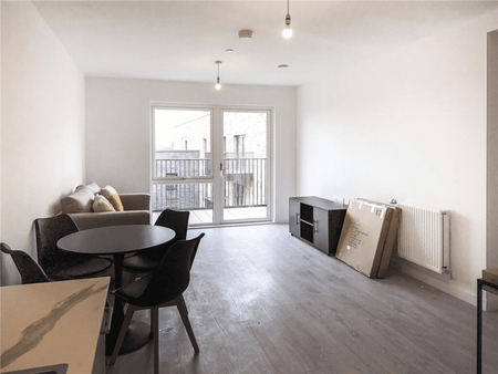 1 bedroom apartment to rent - Photo 2