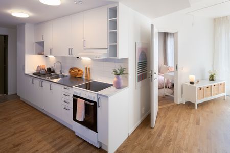 Klaksviksgatan, Kista - Photo 4