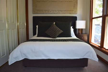 FULLY FURNISHED - UNAVAILABLE UNTIL JANUARY 2019 - Photo 5