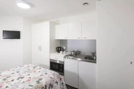 Large Twodio En-Suite - Photo 4