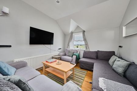 5 Dunluce Park (From Sept 2025), 48 Eglinton Street, Portrush, BT56 8DY - Photo 2