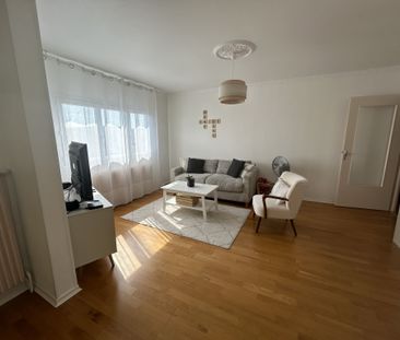 Location Appartement 3 pièces 73m² LE CREUSOT 71200 - Photo 1