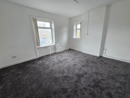 Price £650 pcm - Available Now - Unfurnished - Photo 2
