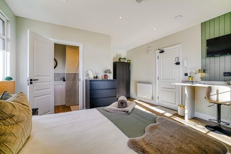 Thundersley Park Road, Benfleet - Photo 5