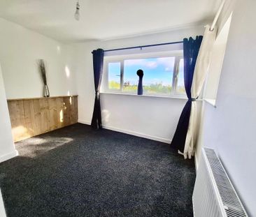 2 bedroom end of terrace house to rent - Photo 4