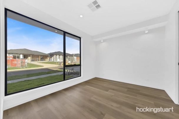 Beautiful Brand New Family Home in Pepper Corn Estate - Photo 1