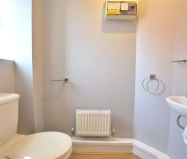 2 bedroom semi-detached house to rent - Photo 1