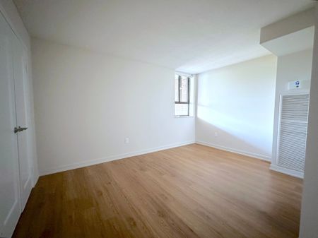 For Lease - 190 Clark Boulevard Unit# 311, Brampton, Ontario - Photo 5