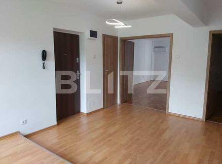 Apartament 3 camere, 65 mp, se mobileaza la cerere, zona Piata Stefan cel Mare - Fotografie 4