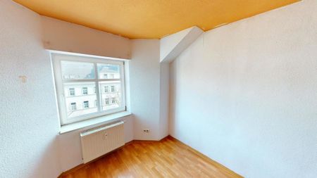 Für Aufsteiger - 3-Raum-Dachgeschosswohnung mit Wanne - Foto 4