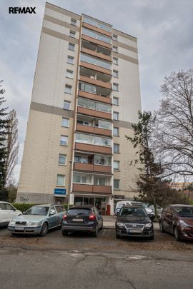 Pronájem bytu 3+1 v osobním vlastnictví 62 m², Praha 9 - Prosek - Фото 1