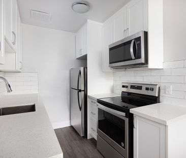 Park Manor - Photo 1