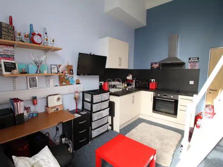 Ensuite Rooms (Mezzanine) - Photo 3