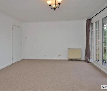 3 bedroom flat to rent - Photo 2