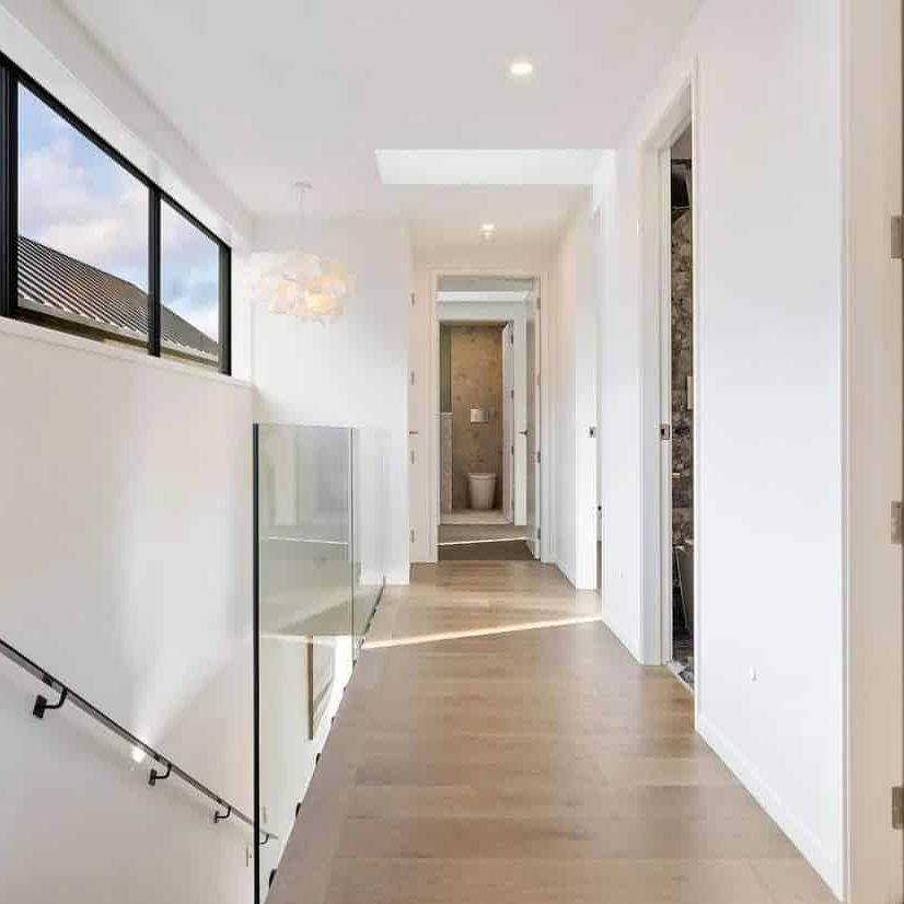Stunning 4BR Jacks Point home - Photo 1