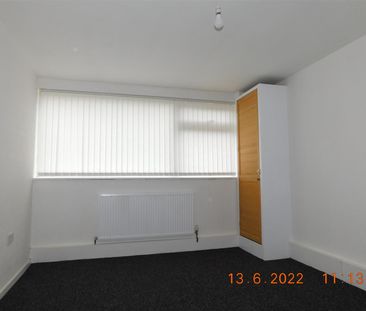 Garrick Close, Coventry - Photo 2