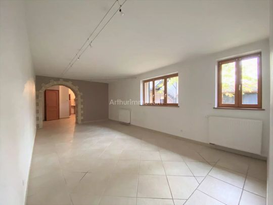 Location Appartement 3 pièces 76 m2 à Roanne - Photo 1