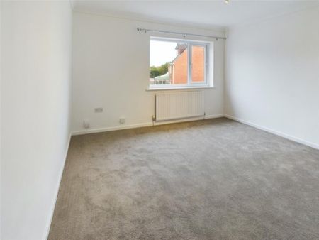 4 bedroom terraced house to rent - Photo 5