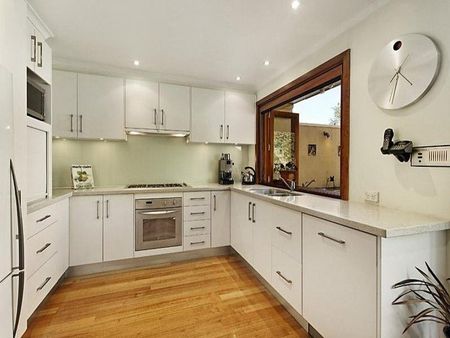 8/191 Mckean Street, Fitzroy North VIC 3068 - Photo 5