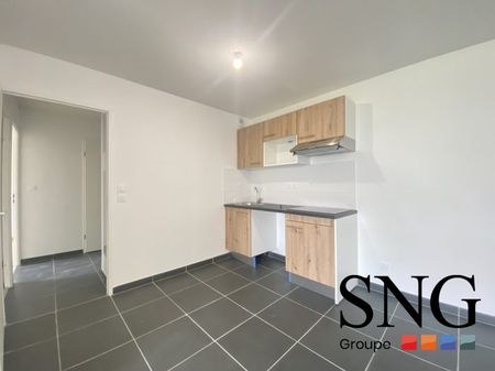 T3 AVEC TERRASSE, JARDIN ET PARKING - Photo 2