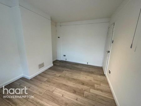 4 bedroom semi-detached house to rent - Photo 5