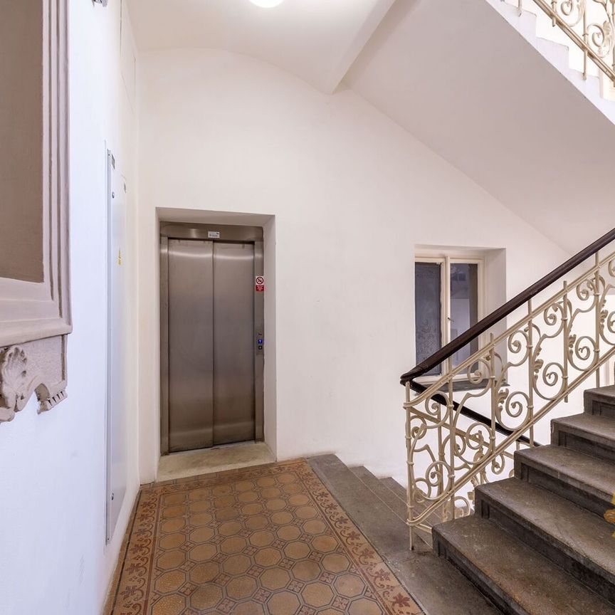 Apartment for rent, 2+kk - 1 bedroom, 41m - Фото 1