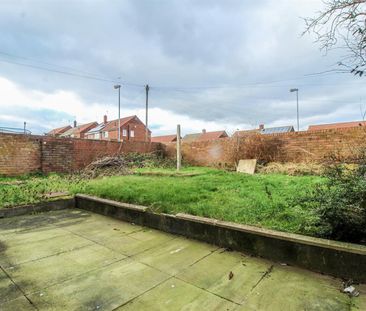 Ruskin Drive, Castleford - Photo 2