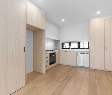 Conveniently situated. Perfect for you. - Photo 4