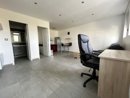Studio meublé 30 m2 secteur Rabanesse/Coubertin/Lecoq - Photo 3