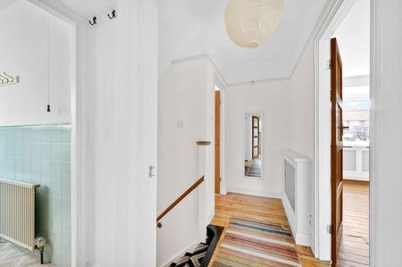 2 bedroom maisonette to rent - Photo 3