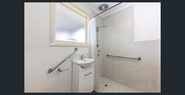 Spacious Family Home with Everyday Convenience - Photo 1