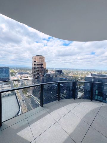 Luxurious 4-Bedroom Penthouse in the Heart of Box Hill - Photo 3