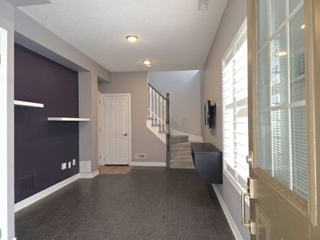 For Lease - 1401 Plains Road Unit# 96, Burlington, Ontario - Photo 3