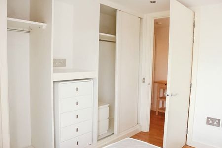 NV Buildings, 96 The Quays, Salford, M50 - Photo 2