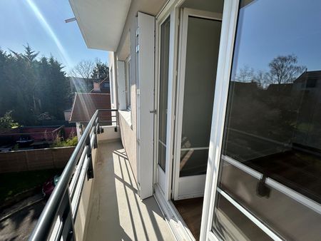 APPARTEMENT 3 PIÈCES - NANTERRE PROCHE DE LA PLACE DE LA BOULE - Photo 5
