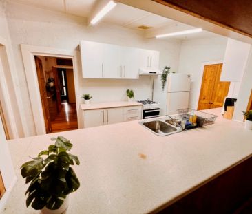 179 Station St, Sydney - Photo 1