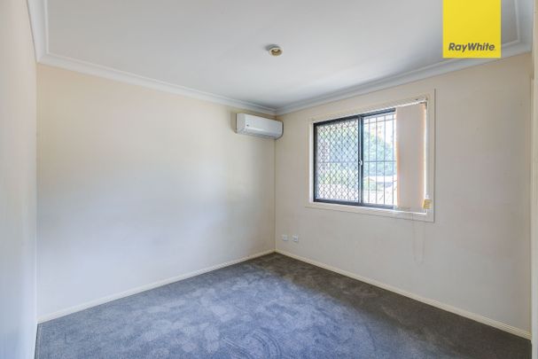 EXPANSIVE DOUBLE STOREY HOME IN QUIET STREET - Photo 1