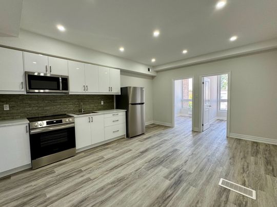 For Lease - 2007 Danforth Avenue, Toronto, Ontario - Photo 1