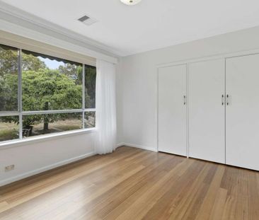 1/9 Iramoo Street, Balwyn - Photo 3