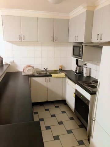 3 bed 1 bath-4 - Photo 3